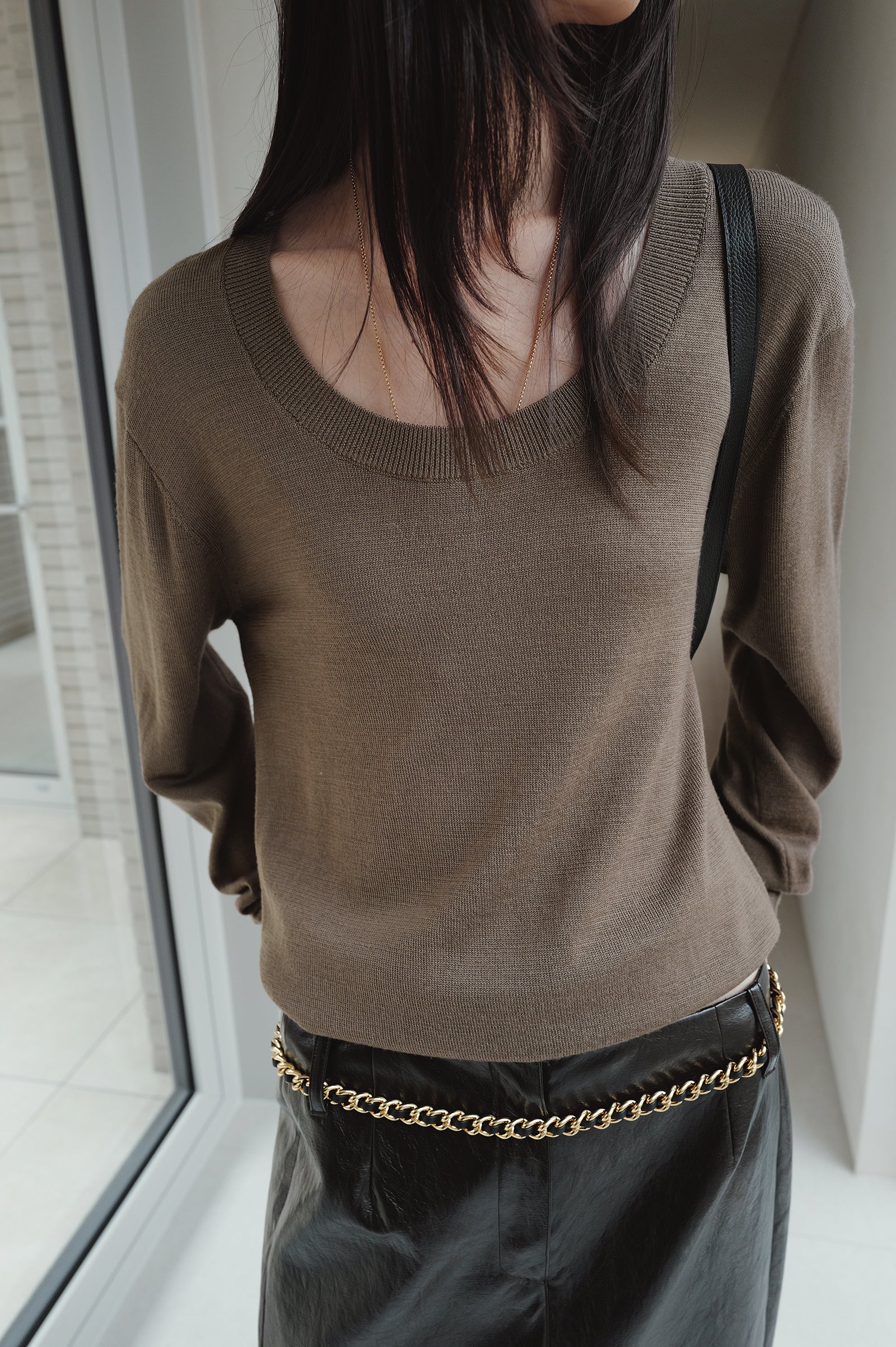 Washable 100% Wool U-Neck Pullover Taupe