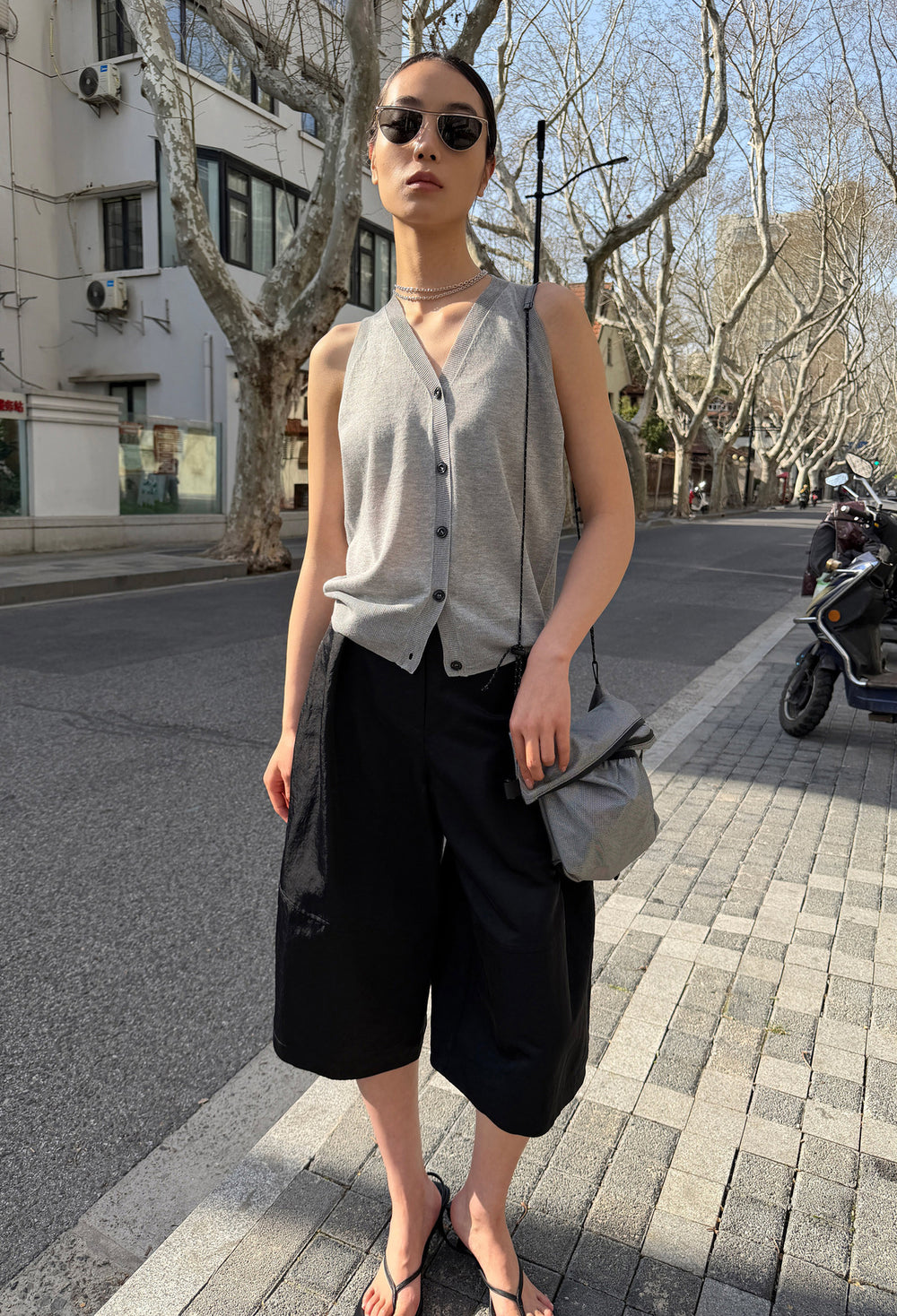 Salt Air Vest Gray