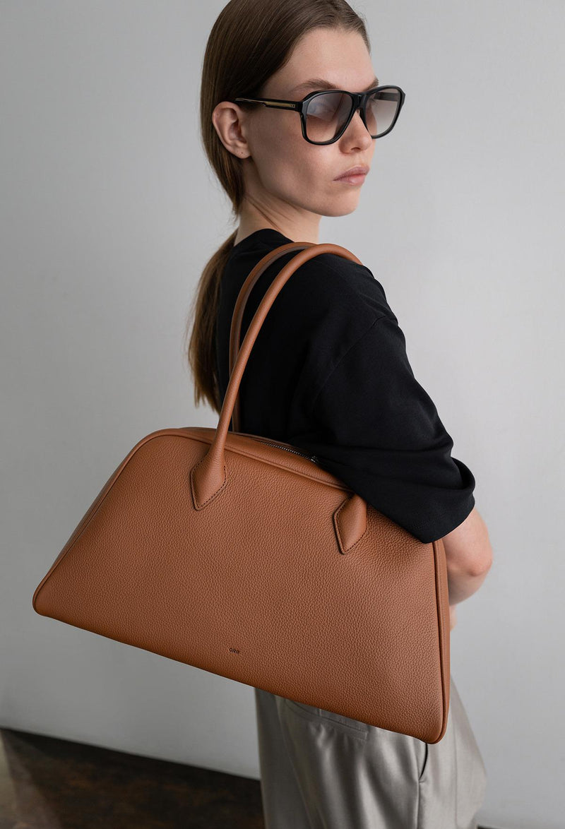 Curvy Bag Medium Camel