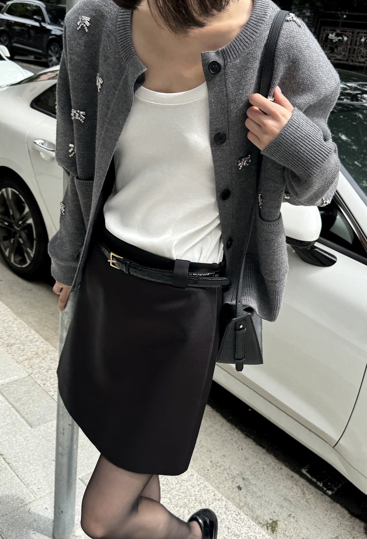 [리퍼브] 울100 비즈 가디건 그레이