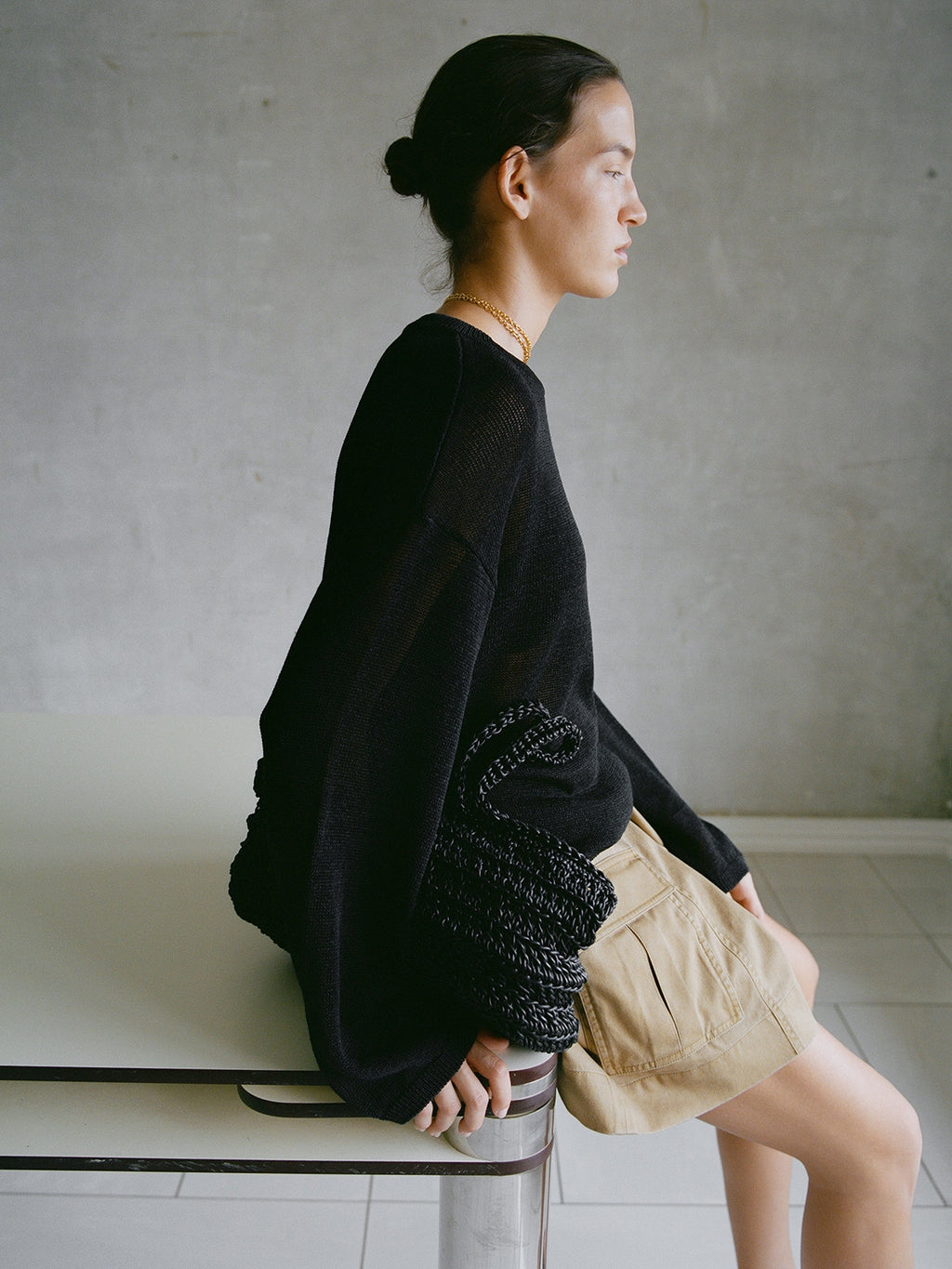 Sheer Round Pullover Black