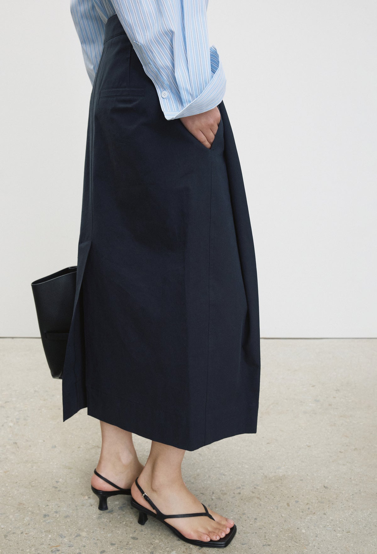 Cotton Tuck Skirt Navy