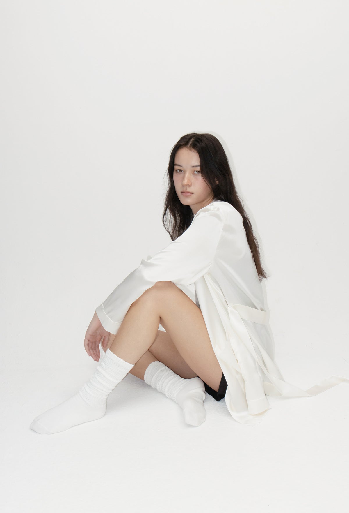 실크 라운지 탑 블랙
