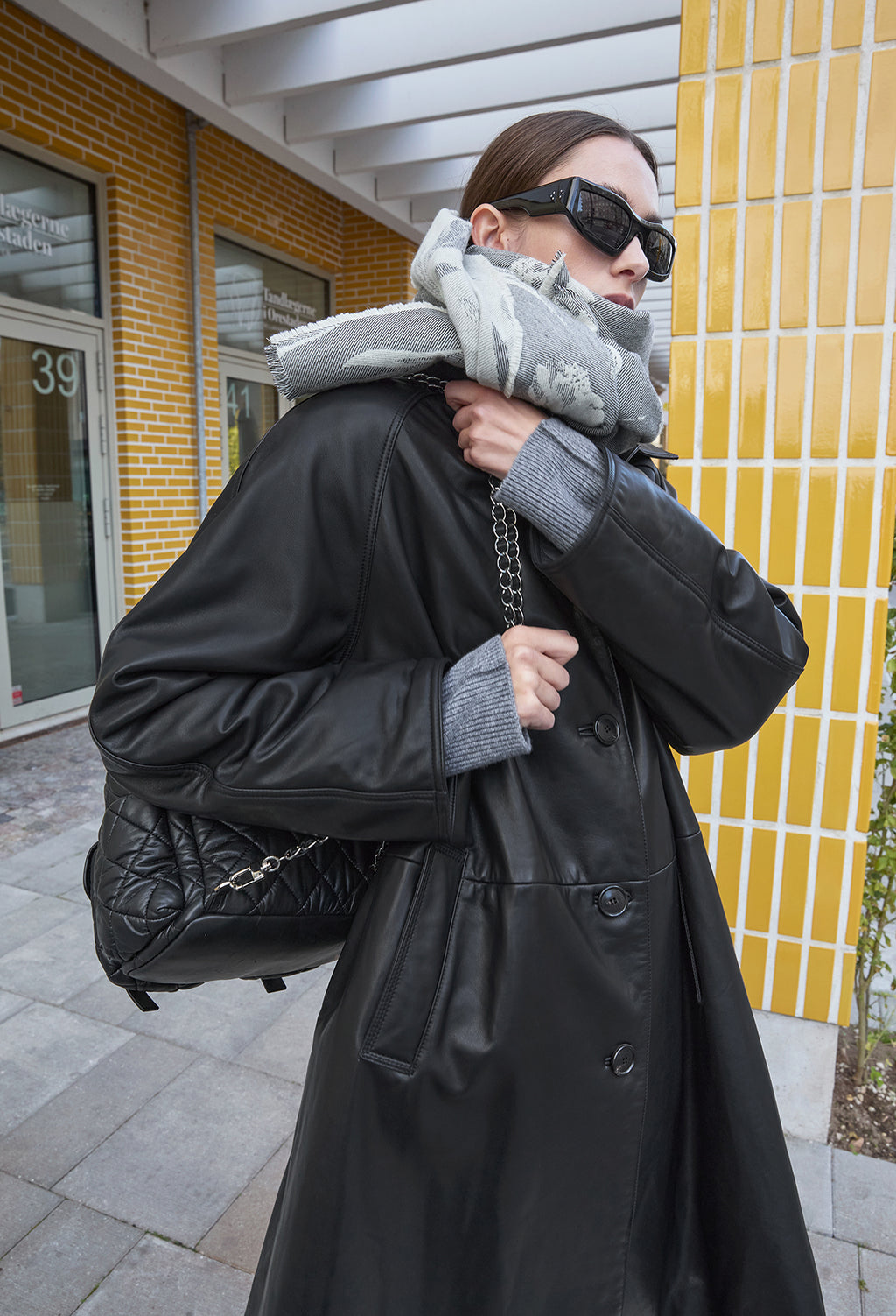 Wool Jacquard Muffler