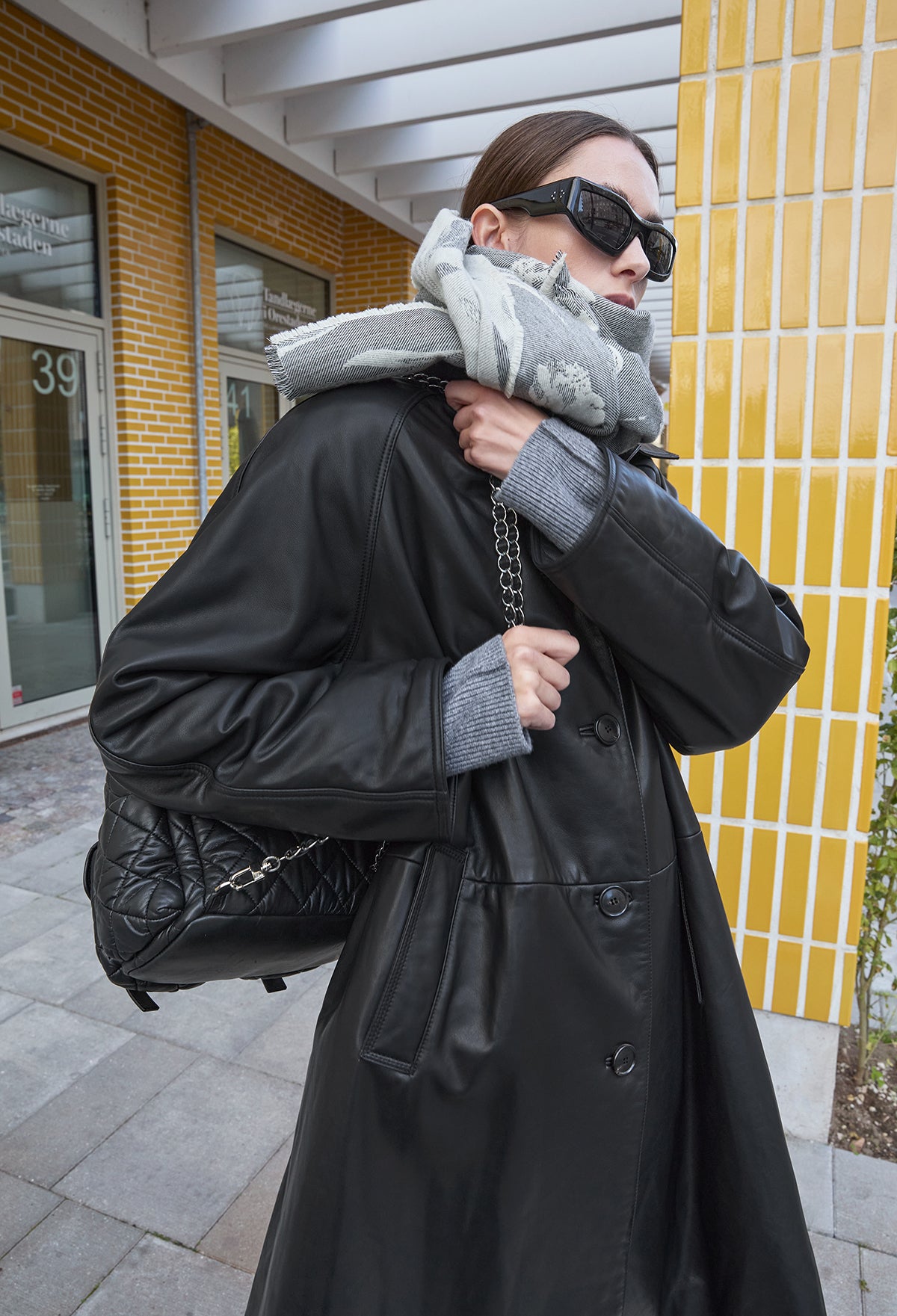 Wool Jacquard Muffler