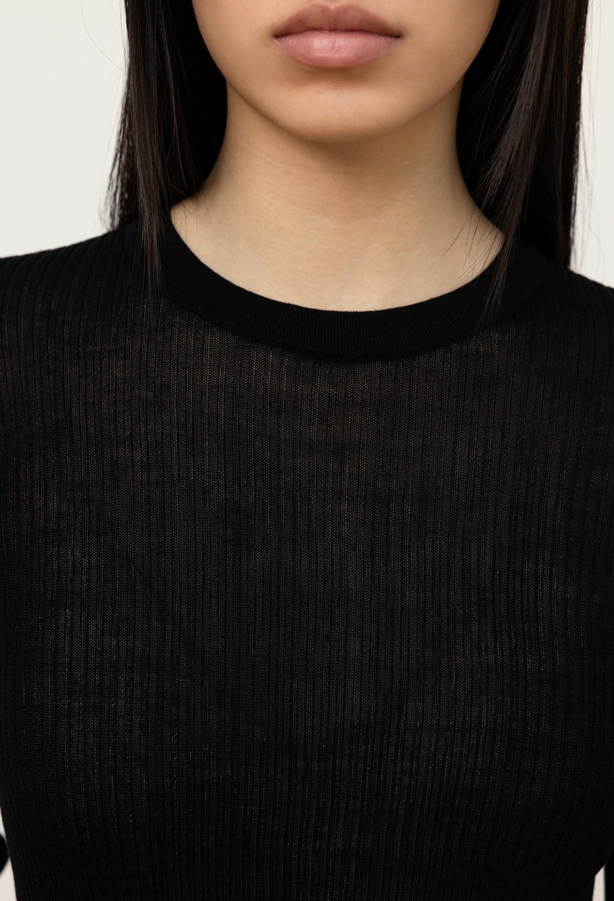 텐셀 골지 풀오버 블랙