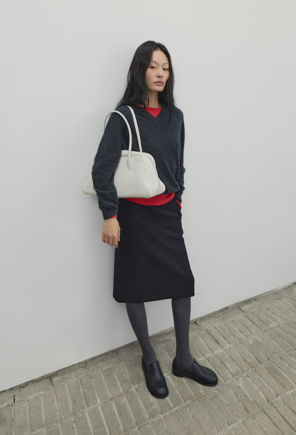 High-density Slim-Fit Skirt Black
