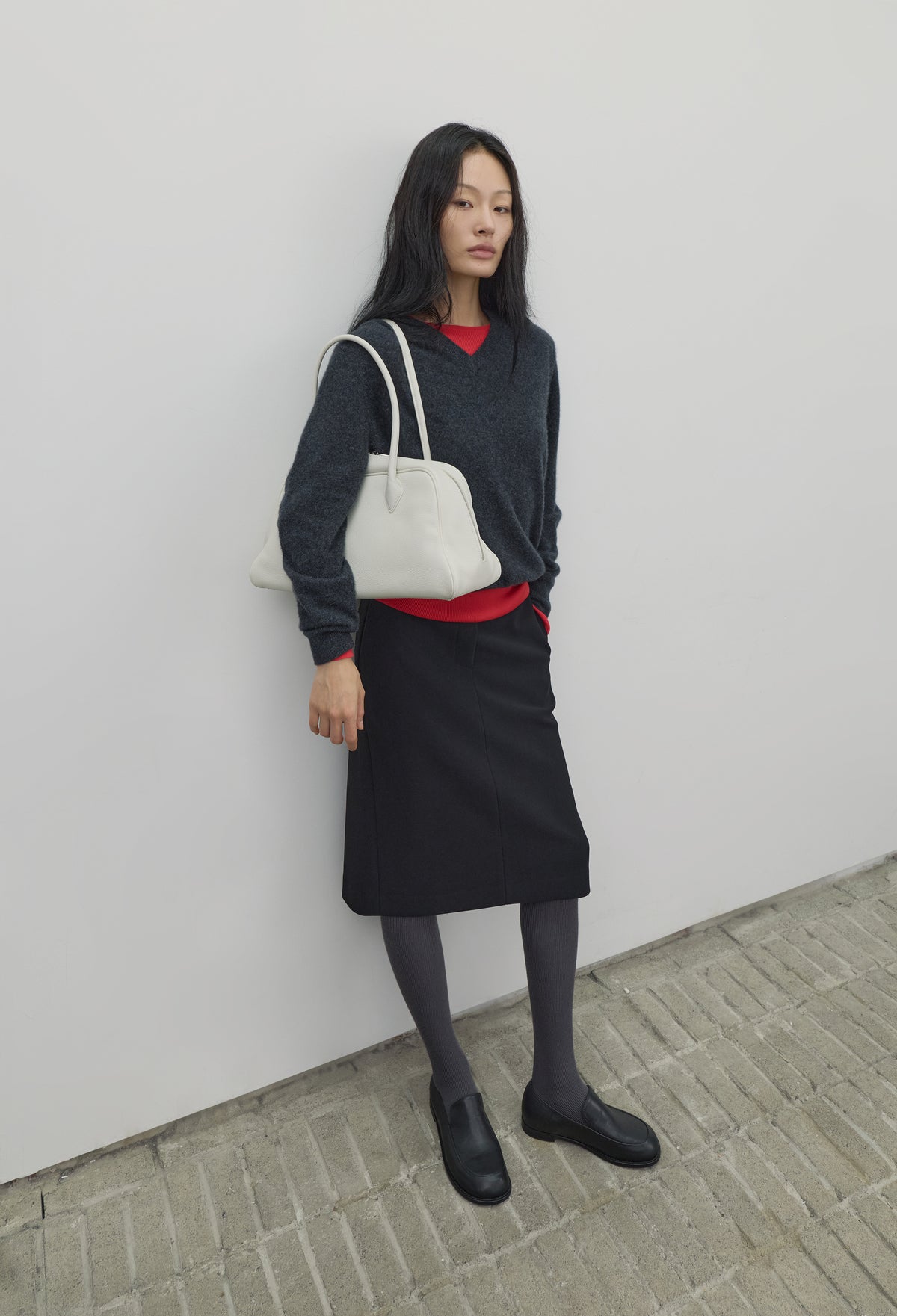 High-density Slim-Fit Skirt Black