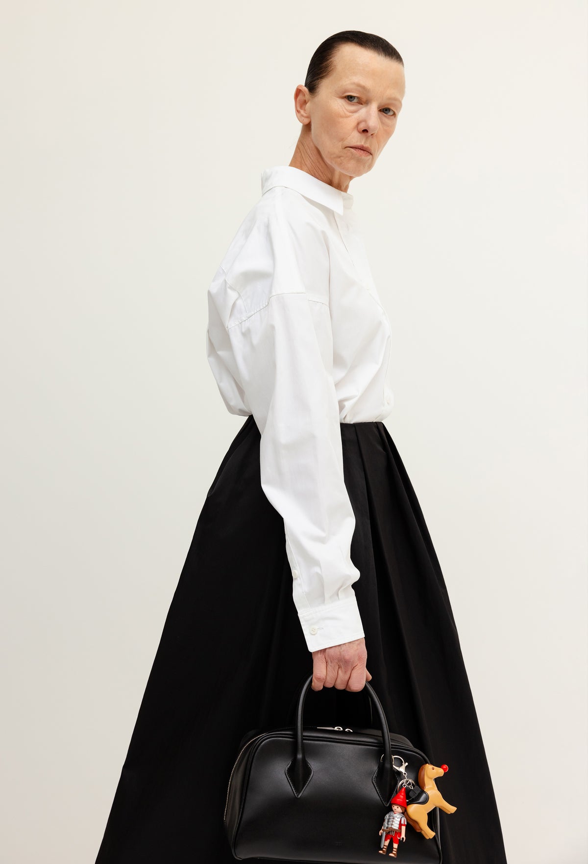 Volume Full Skirt Black