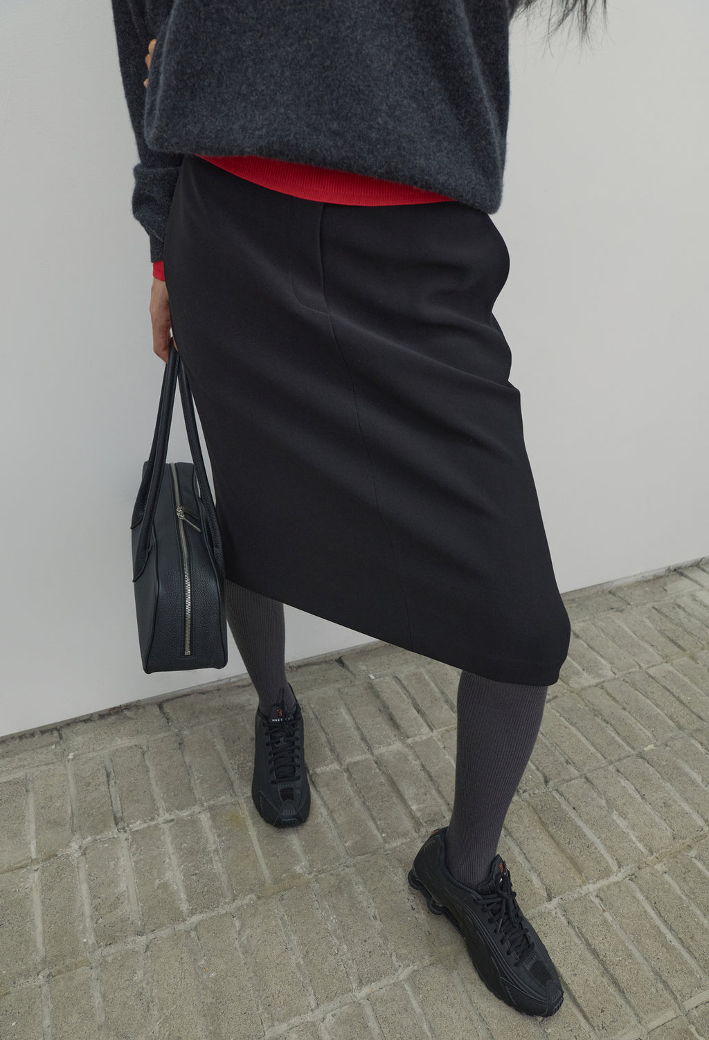 High-density Slim-Fit Skirt Black