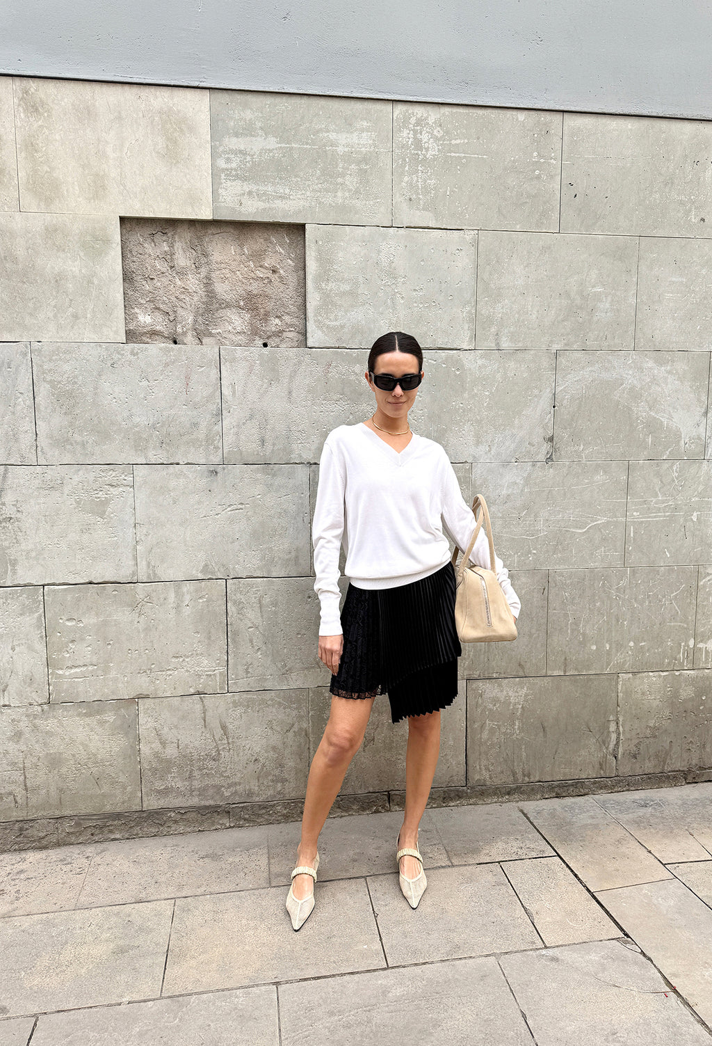 레이스 언발 스커트 블랙