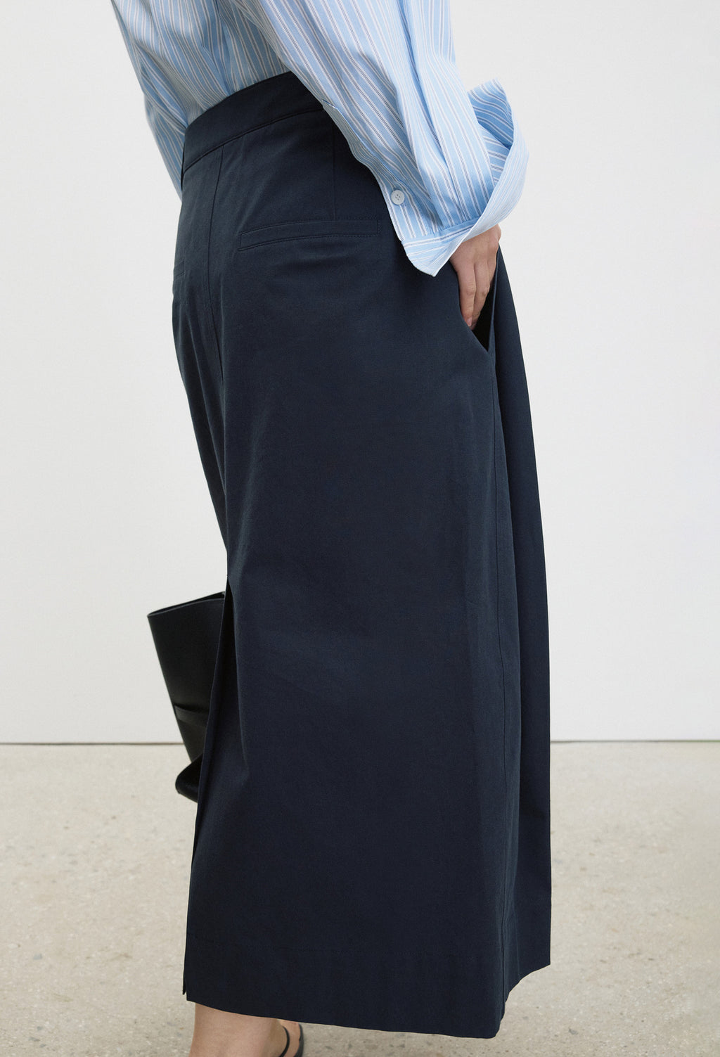 Cotton Tuck Skirt Navy