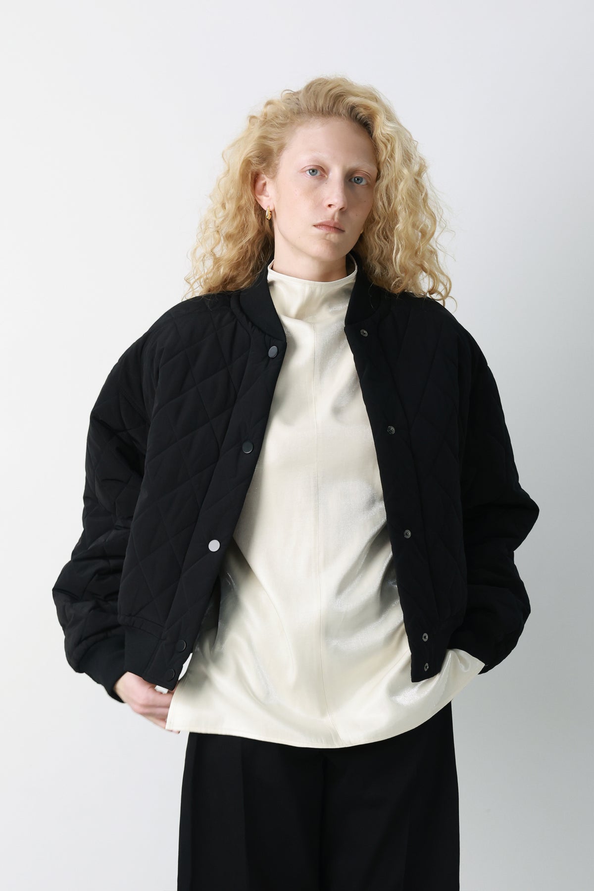Loft Goose Down Black
