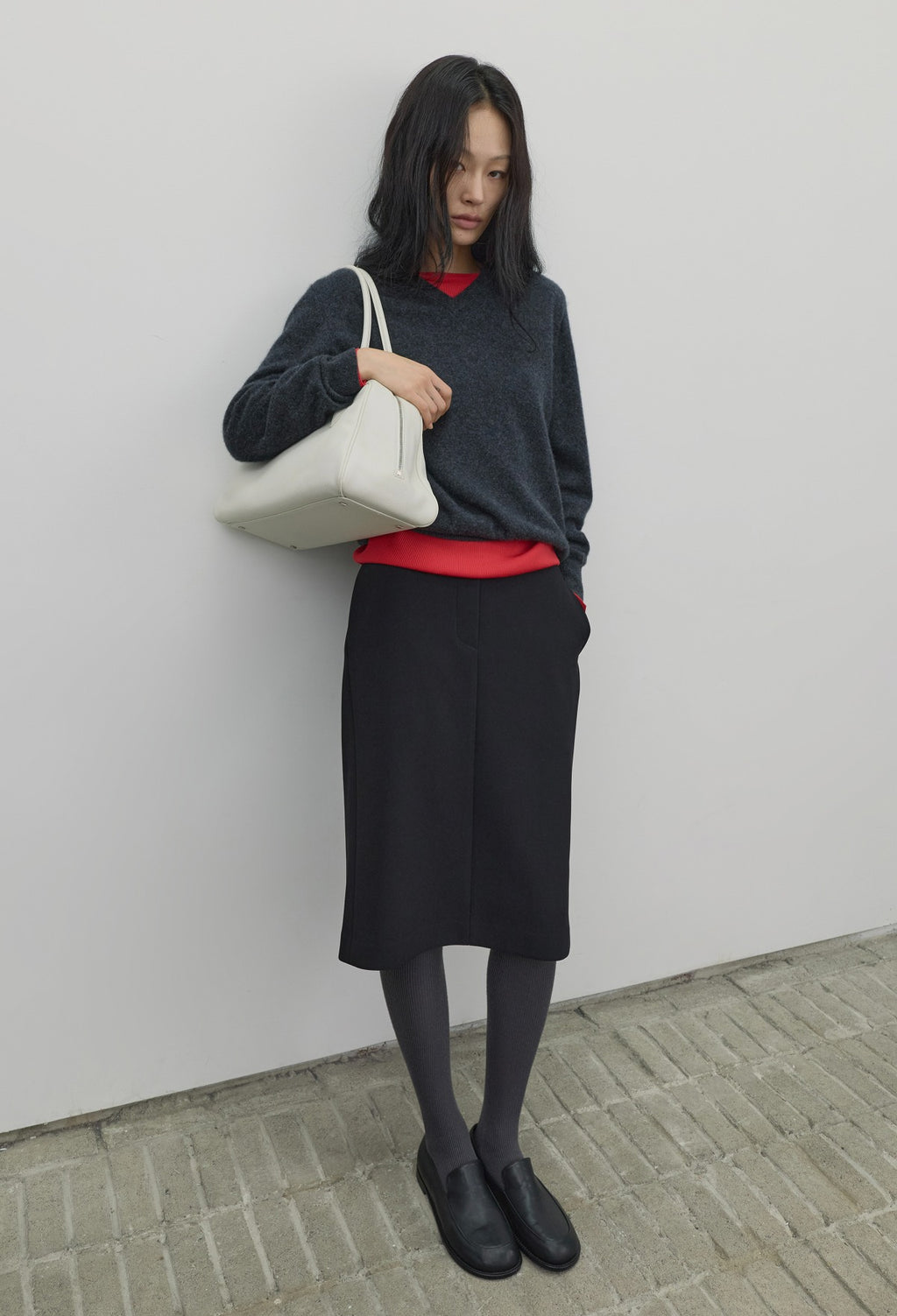 High-density Slim-Fit Skirt Black