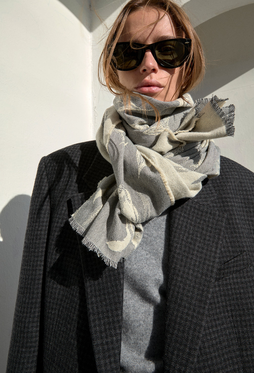 Wool Jacquard Muffler