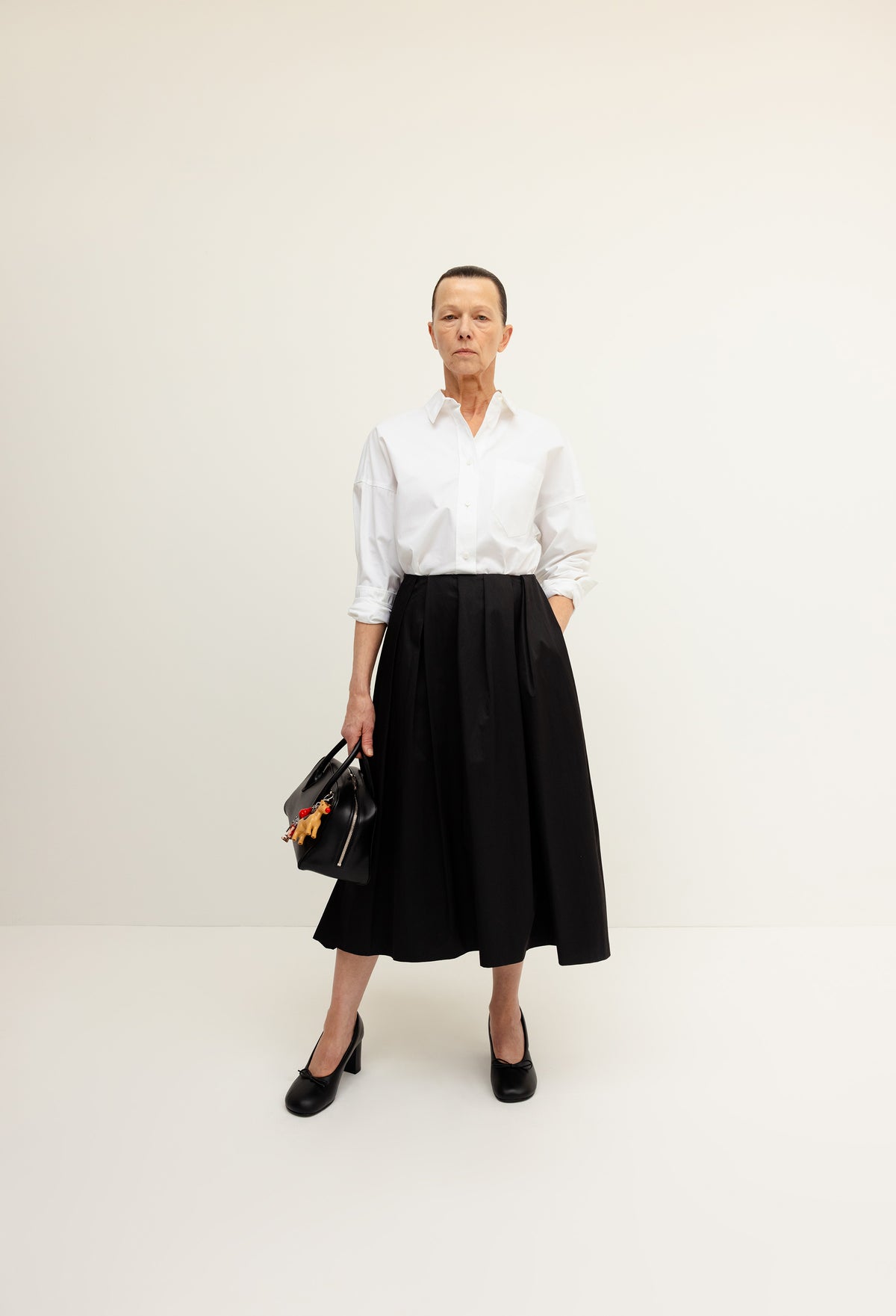 Volume Full Skirt Black