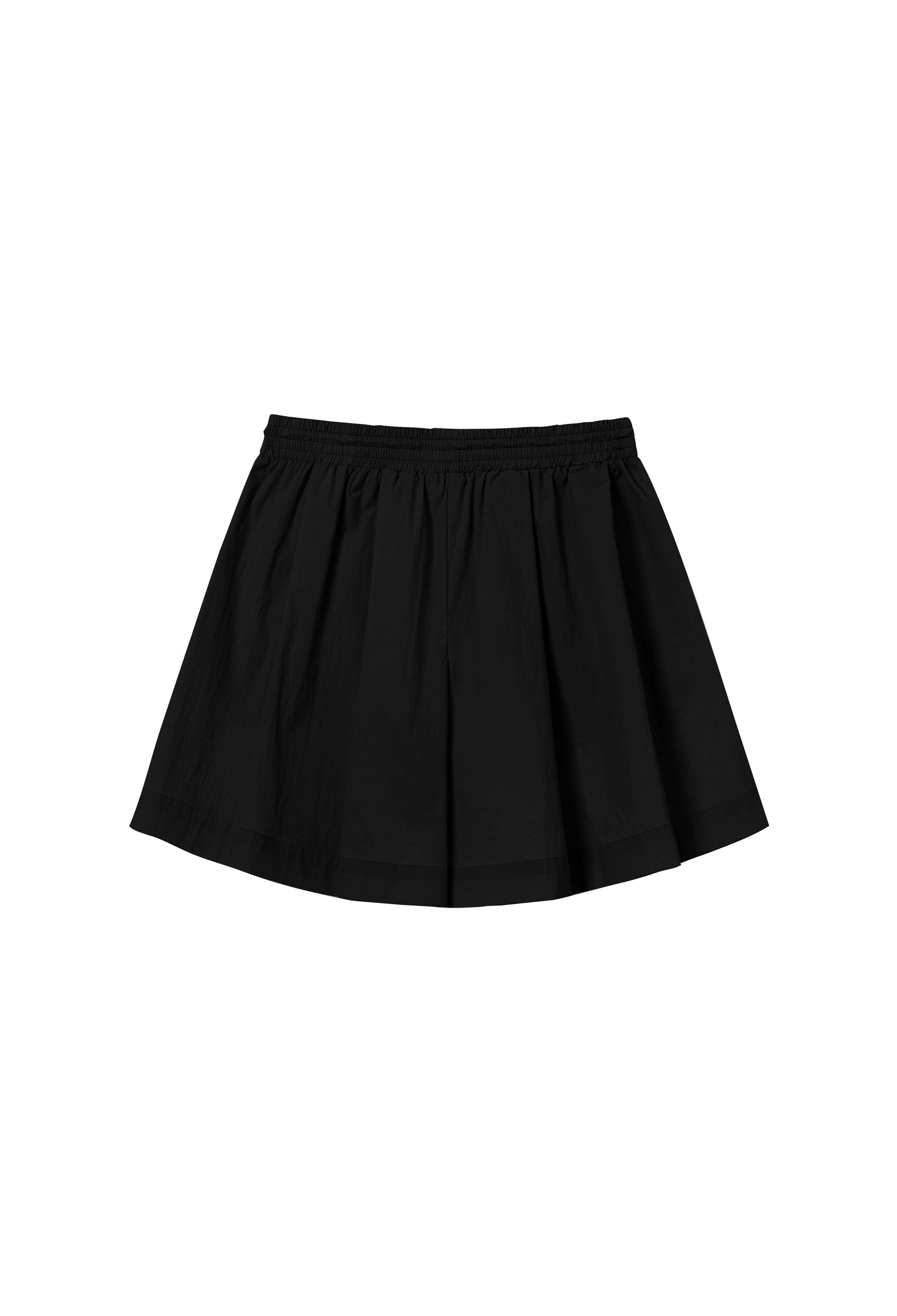핀턱 플레어 쇼츠 블랙