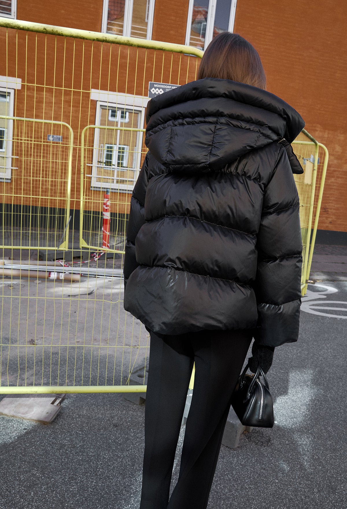 Signature P Goose Down Black