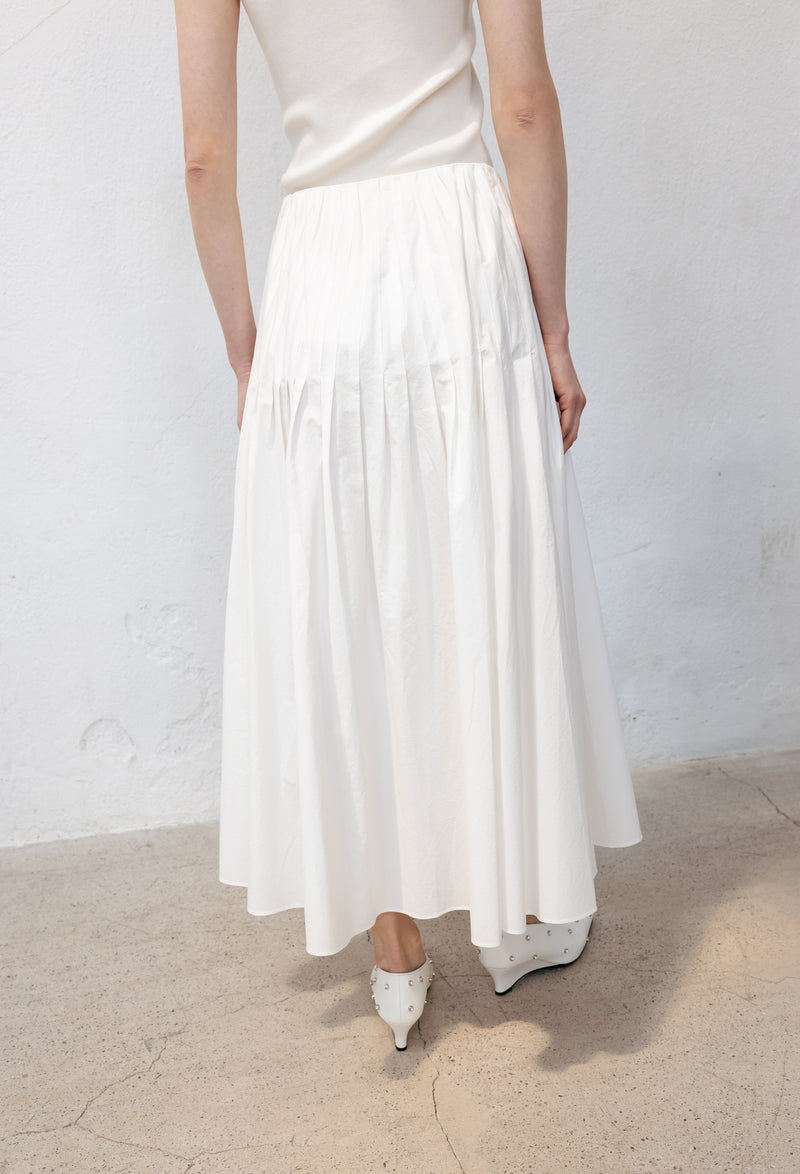 Pintuck full skirt white