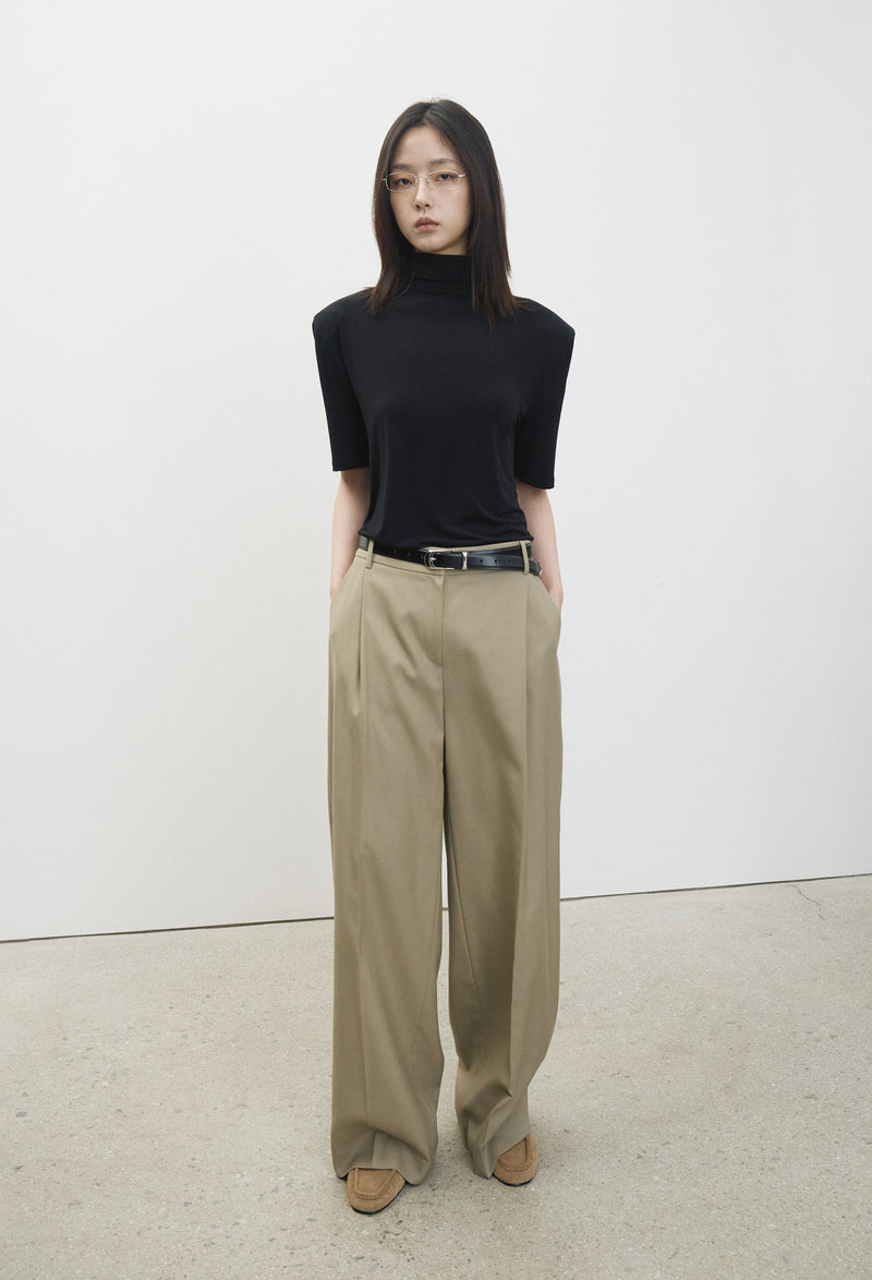 Padded short-sleeve top black